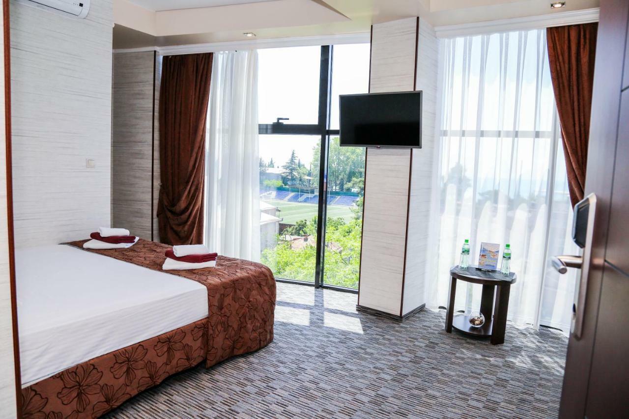 Grand Hotel กากรา ภายนอก รูปภาพ
