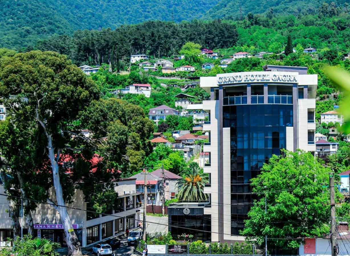 Grand Hotel กากรา ภายนอก รูปภาพ